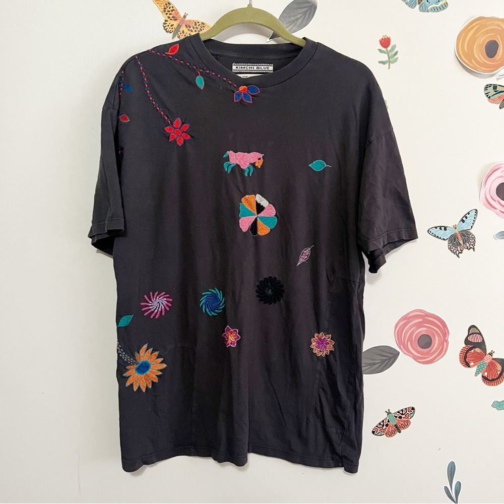Kimchi Blue Black Oversized Tee with Colorful Embroidery XS/S